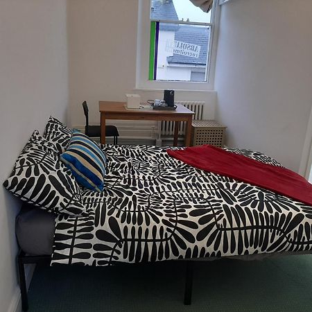 Apartamento Bed Contl Breakfast Newport Wales Near Train Exterior foto