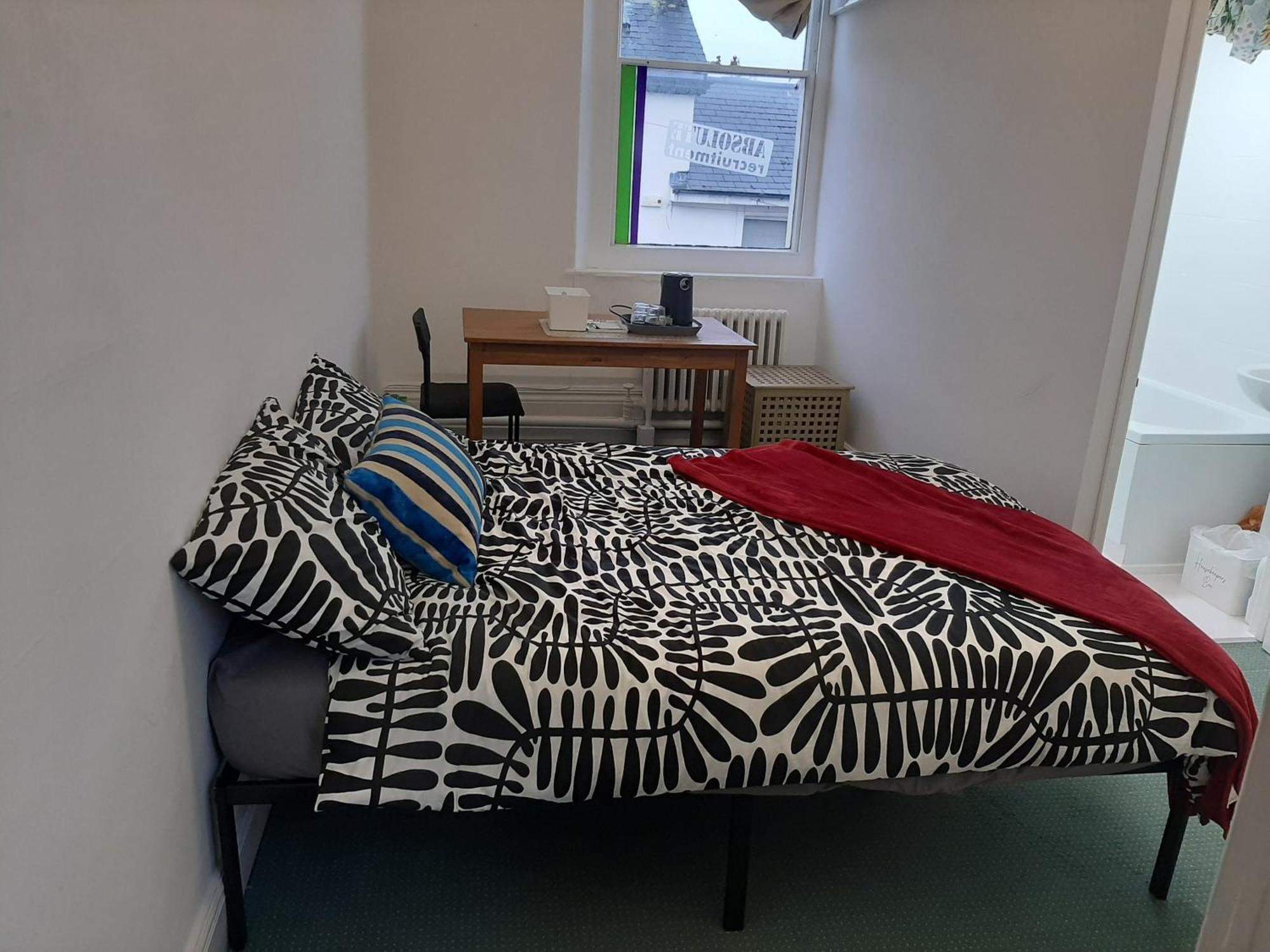 Apartamento Bed Contl Breakfast Newport Wales Near Train Exterior foto